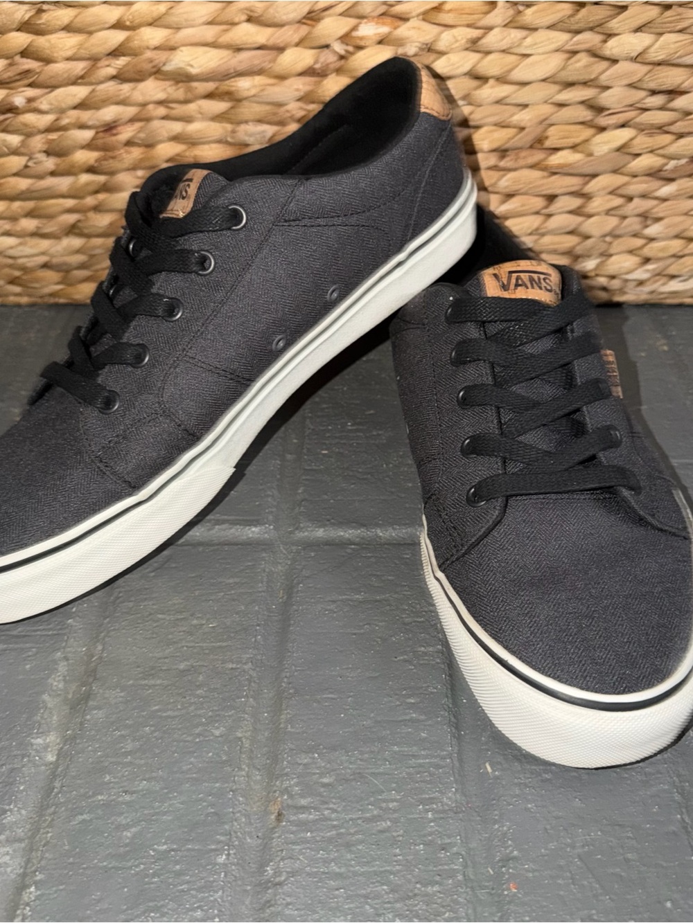 Vans Men’s Sz 10 Bishop Gray Cork Low Top Lace Up Casual Sneakers Street Skater